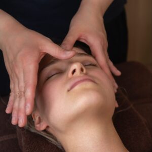 Hevelia Head Spa&Kobido